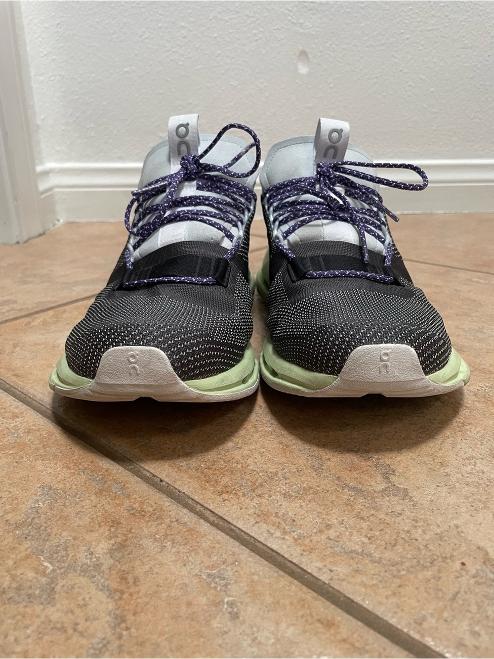 On Running Cloudtec Men’s Running Shoes - Black with Light Green Sole - Picture 2 of 7